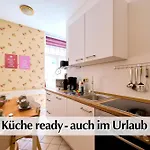 12 Fewos Im Jugendstilhaus Mit Aufzug, Grosser Terrasse, Kingsize-betten, 250mbts Wlan, 55 Zoll Smart-tv - Nur Ein Kurzer Spaziergang Durch Den Park Venedig Zur Kraemerbruecke - Gaststaette Im Haus
