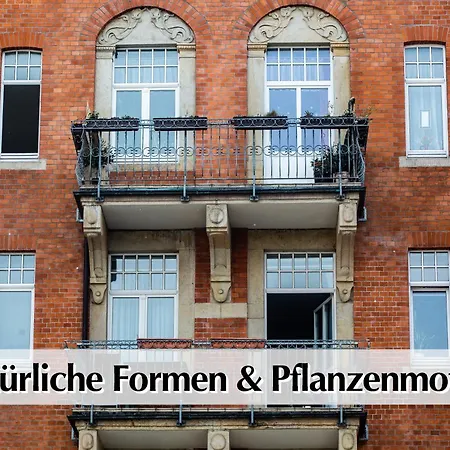 12 Fewos Im Jugendstilhaus Mit Aufzug, Grosser Terrasse, Kingsize-betten, 250mbts Wlan, 55 Zoll Smart-tv - Nur Ein Kurzer Spaziergang Durch Den Park Venedig Zur Kraemerbruecke - Kostenlose Parkplaetze In Den Umliegenden Strassen - Gaststaette Im Haus Lejlighed Erfurt