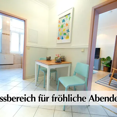 Apartment 12 Fewos Im Jugendstilhaus Mit Aufzug, Terrasse, Kingsize-bett, Smart-tv, Etc