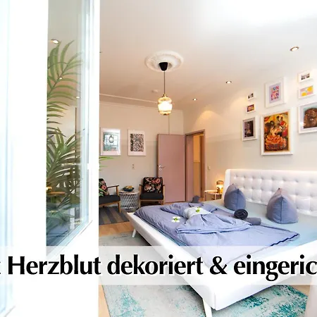12 Fewos Im Jugendstilhaus Mit Aufzug, Grosser Terrasse, Kingsize-betten, 250mbts Wlan, 55 Zoll Smart-tv - Nur Ein Kurzer Spaziergang Durch Den Park Venedig Zur Kraemerbruecke - Gaststaette Im Haus Ερφούρτη
