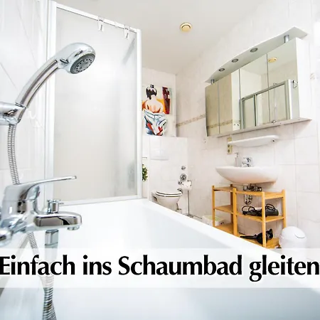 12 Fewos Im Jugendstilhaus Mit Aufzug, Grosser Terrasse, Kingsize-betten, 250mbts Wlan, 55 Zoll Smart-tv - Nur Ein Kurzer Spaziergang Durch Den Park Venedig Zur Kraemerbruecke - Gaststaette Im Haus Ερφούρτη