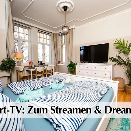 12 Fewos Im Jugendstilhaus Mit Aufzug, Grosser Terrasse, Kingsize-betten, 250mbts Wlan, 55 Zoll Smart-tv - Nur Ein Kurzer Spaziergang Durch Den Park Venedig Zur Kraemerbruecke - Gaststaette Im Haus Διαμέρισμα *