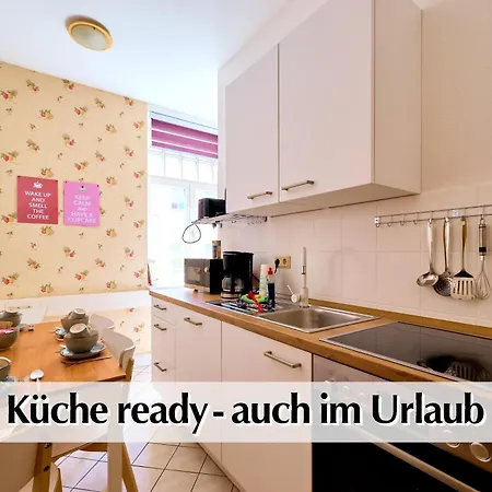 12 Fewos Im Jugendstilhaus Mit Aufzug, Grosser Terrasse, Kingsize-betten, 250mbts Wlan, 55 Zoll Smart-tv - Nur Ein Kurzer Spaziergang Durch Den Park Venedig Zur Kraemerbruecke - Gaststaette Im Haus