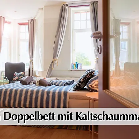 Διαμέρισμα 12 Fewos Im Jugendstilhaus Mit Aufzug, Grosser Terrasse, Kingsize-betten, 250mbts Wlan, 55 Zoll Smart-tv - Nur Ein Kurzer Spaziergang Durch Den Park Venedig Zur Kraemerbruecke - Gaststaette Im Haus *