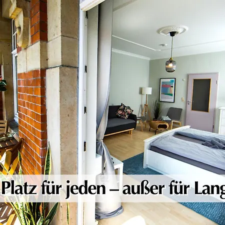 Daire 12 Fewos Im Jugendstilhaus Mit Aufzug, Terrasse, Kingsize-bett, Smart-tv, Etc