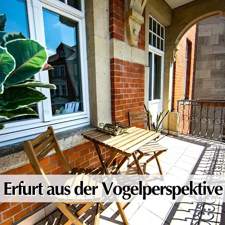 Daire 12 Fewos Im Jugendstilhaus Mit Aufzug, Terrasse, Kingsize-bett, Smart-tv, Etc *