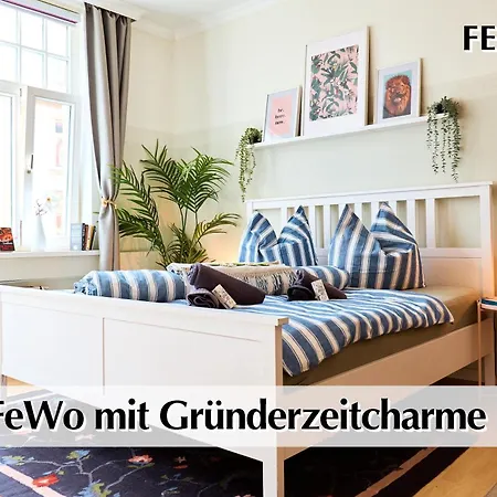 12 Fewos Im Jugendstilhaus Mit Aufzug, Grosser Terrasse, Kingsize-betten, 250mbts Wlan, 55 Zoll Smart-tv - Nur Ein Kurzer Spaziergang Durch Den Park Venedig Zur Kraemerbruecke - Gaststaette Im Haus Ερφούρτη