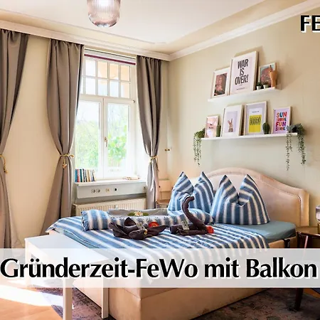 12 Fewos Im Jugendstilhaus Mit Aufzug, Grosser Terrasse, Kingsize-betten, 250mbts Wlan, 55 Zoll Smart-tv - Nur Ein Kurzer Spaziergang Durch Den Park Venedig Zur Kraemerbruecke - Gaststaette Im Haus