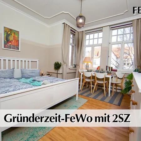 12 Fewos Im Jugendstilhaus Mit Aufzug, Grosser Terrasse, Kingsize-betten, 250mbts Wlan, 55 Zoll Smart-tv - Nur Ein Kurzer Spaziergang Durch Den Park Venedig Zur Kraemerbruecke - Gaststaette Im Haus Ερφούρτη
