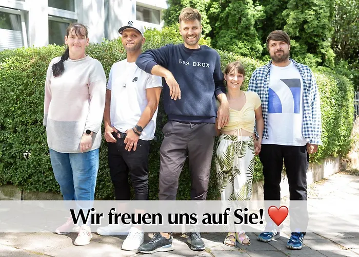 Appartamento 12 Fewos Im Jugendstilhaus Mit Aufzug, Grosser Terrasse, Kingsize-betten, 250mbts Wlan, 55 Zoll Smart-tv - Nur Ein Kurzer Spaziergang Durch Den Park Venedig Zur Kraemerbruecke - Kostenlose Parkplaetze In Den Umliegenden Strassen - Gaststaette Im Haus Erfurt