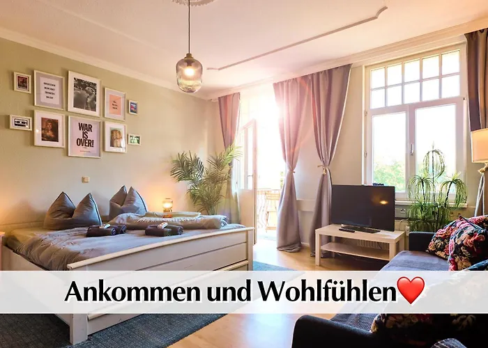 12 Fewos Im Jugendstilhaus Mit Aufzug, Grosser Terrasse, Kingsize-betten, 250mbts Wlan, 55 Zoll Smart-tv - Nur Ein Kurzer Spaziergang Durch Den Park Venedig Zur Kraemerbruecke - Gaststaette Im Haus
