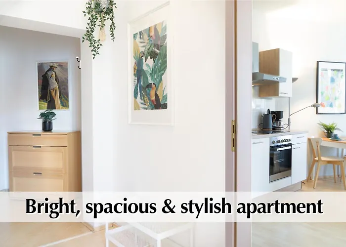 12 Fewos Im Jugendstilhaus Mit Aufzug, Grosser Terrasse, Kingsize-betten, 250mbts Wlan, 55 Zoll Smart-tv - Nur Ein Kurzer Spaziergang Durch Den Park Venedig Zur Kraemerbruecke - Kostenlose Parkplaetze In Den Umliegenden Strassen - Gaststaette Im Haus Appartamento Erfurt