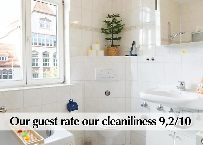 12 Fewos Im Jugendstilhaus Mit Aufzug, Grosser Terrasse, Kingsize-betten, 250mbts Wlan, 55 Zoll Smart-tv - Nur Ein Kurzer Spaziergang Durch Den Park Venedig Zur Kraemerbruecke - Kostenlose Parkplaetze In Den Umliegenden Strassen - Gaststaette Im Haus *